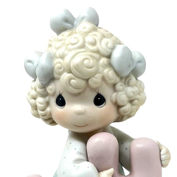 Precious Moments “I’ll Never Stop Loving You” 1989 Enesco Porcelain Figurine - Picture 2 of 10